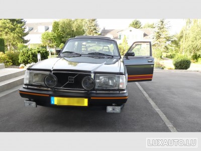 Volvo 244