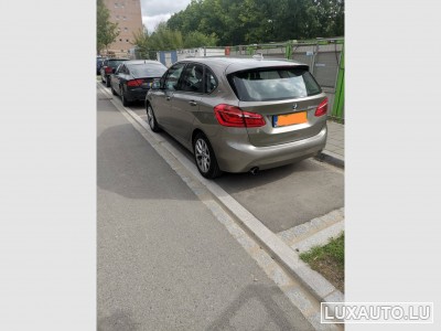 BMW 225