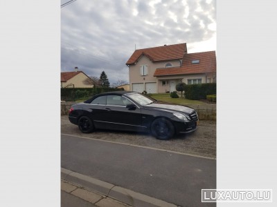 Mercedes E 220