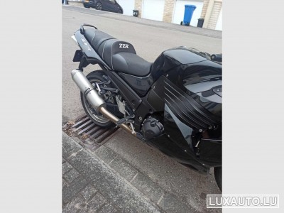 Kawasaki ZZR