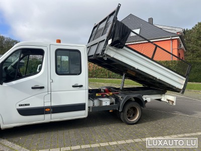 Nissan NV400