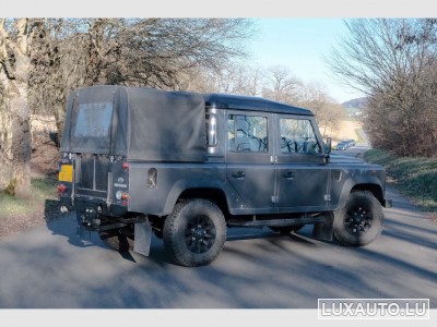 Land-Rover Defender