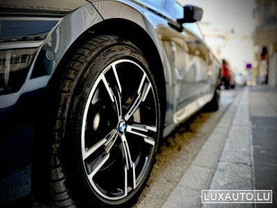 BMW 230