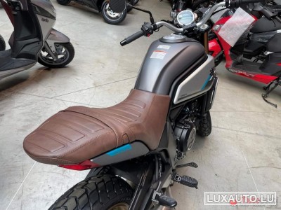 CF Moto 700 CL-X
