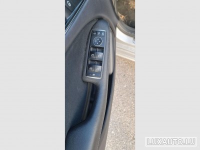 Mercedes B 180