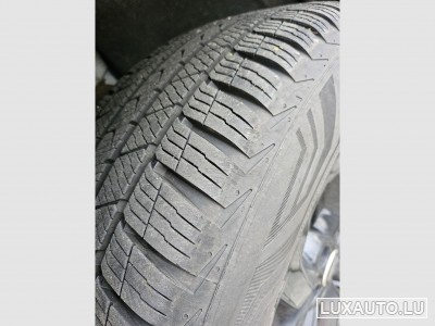 Land-Rover Discovery Sport