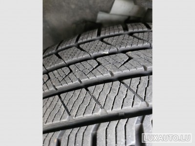 Land-Rover Discovery Sport