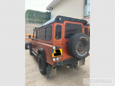 Land-Rover Defender