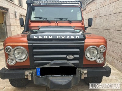 Land-Rover Defender