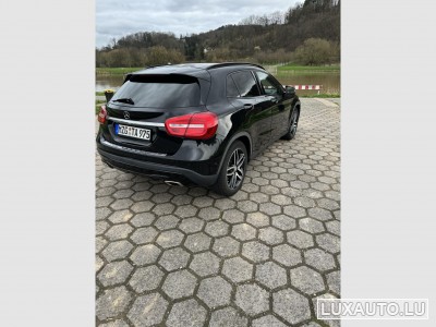 Mercedes GLA 200