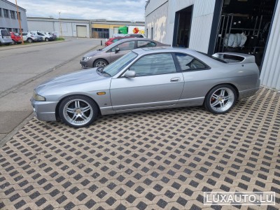 Nissan Skyline