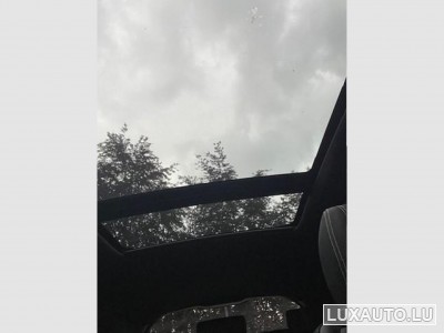 Land-Rover Range Rover Velar