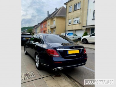 Mercedes E 220