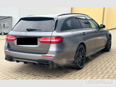Mercedes E 63 AMG