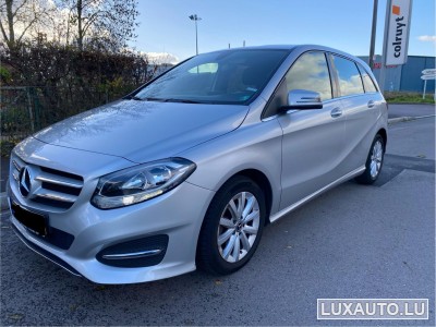 Mercedes B 180