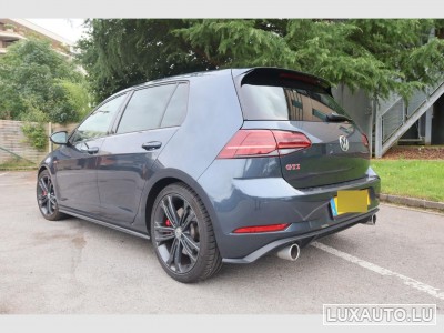 VW Golf