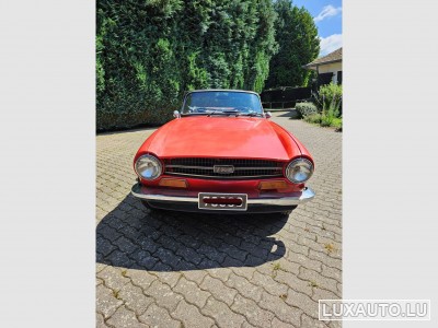Triumph TR6
