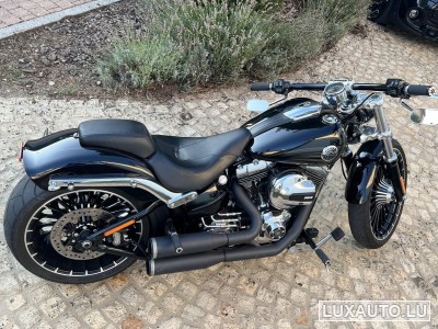 Harley-Davidson Softail Breakout