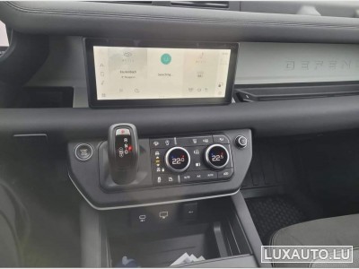 Land-Rover Defender