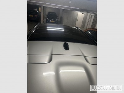 Land-Rover Range Rover Velar