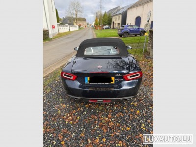 Fiat 124 Spider
