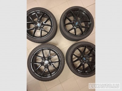 Aluminiumsfelgen + Pneuen 19"