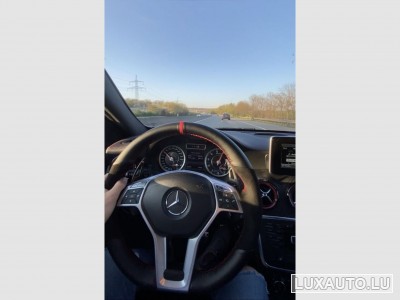 Mercedes A 45 AMG