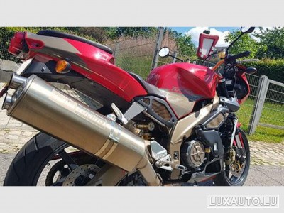 Aprilia Tuono