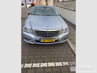 Mercedes E 220