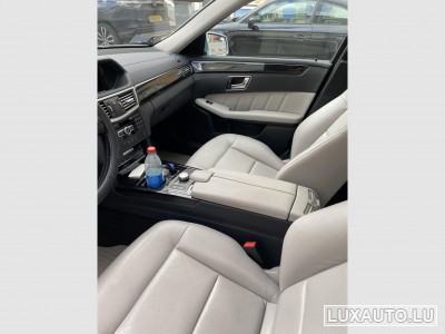 Mercedes E 220