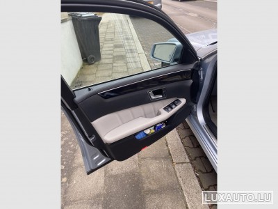 Mercedes E 220