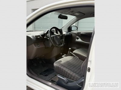 Toyota iQ
