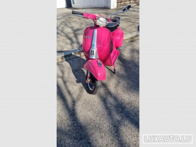 Vespa 50 Special