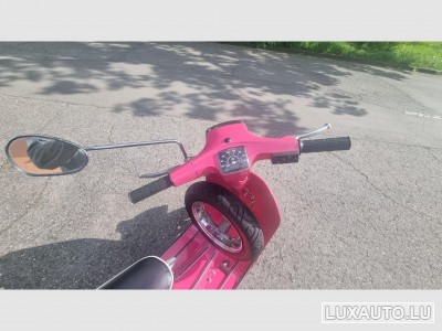 Vespa 50 Special