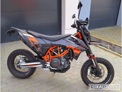 KTM SMC