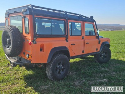 Land-Rover Defender