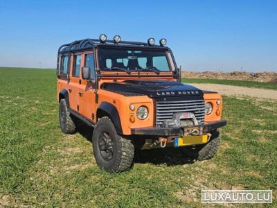 Land-Rover Defender