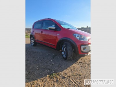 VW UP