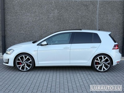 VW Golf