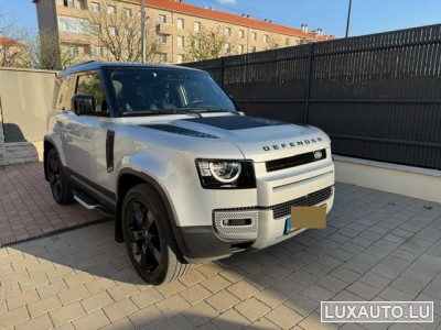 Land-Rover Defender