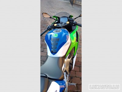 Kawasaki ZX4R
