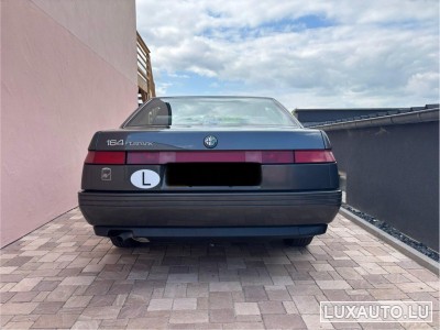 Alfa-Romeo 164