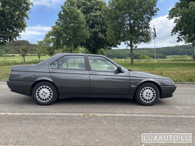 Alfa-Romeo 164