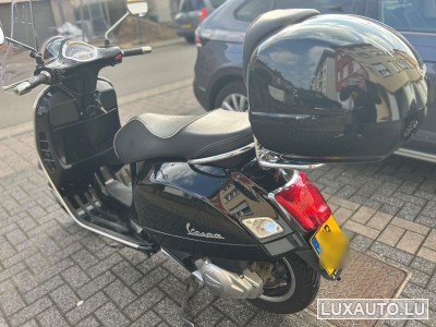 Vespa Primavera