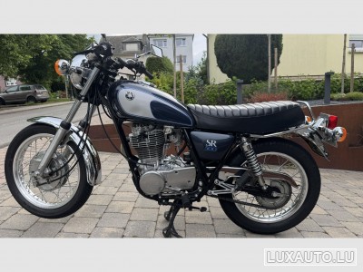 Yamaha SR