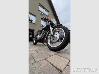 Yamaha SR