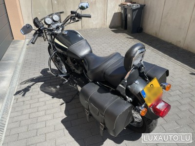Harley-Davidson Roadster
