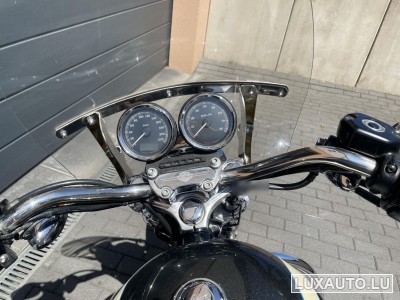 Harley-Davidson Roadster