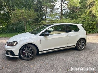 VW Golf