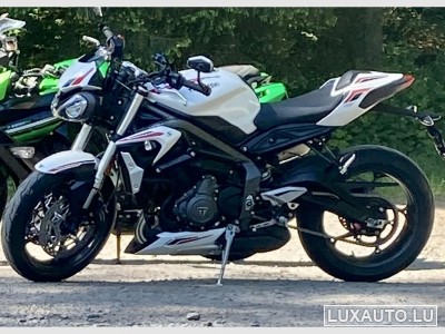 Triumph Street Triple